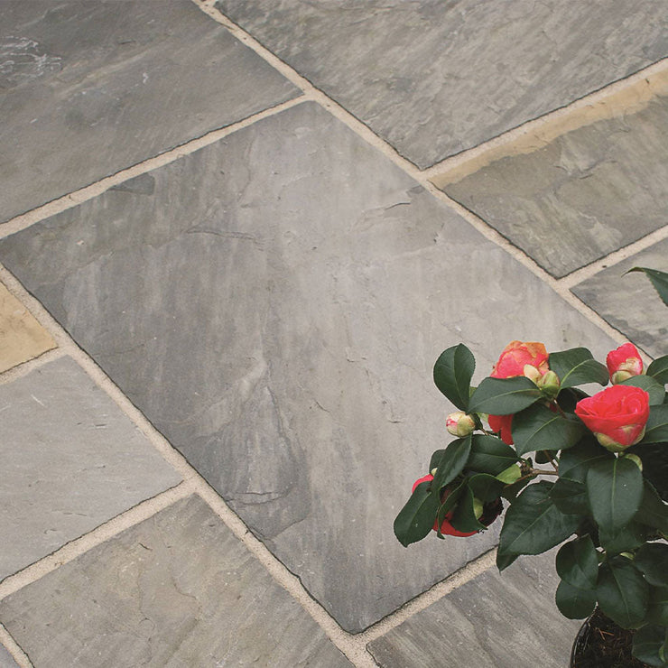 How to keep weeds/algae out of paving stone joints